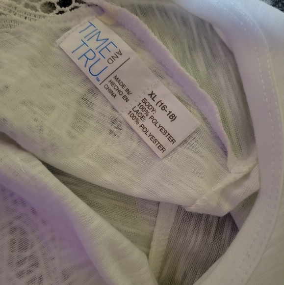 Time and Tru size XL - Picture 3 of 3